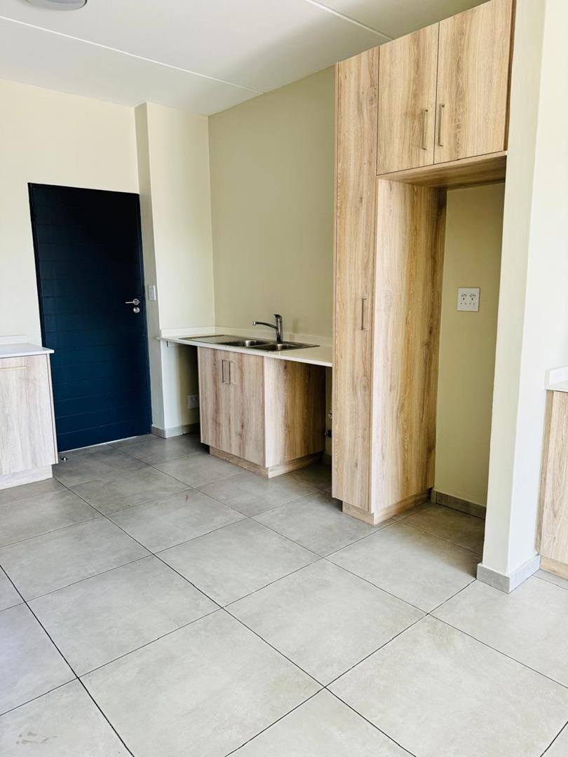 To Let 2 Bedroom Property for Rent in Kyalami Gauteng