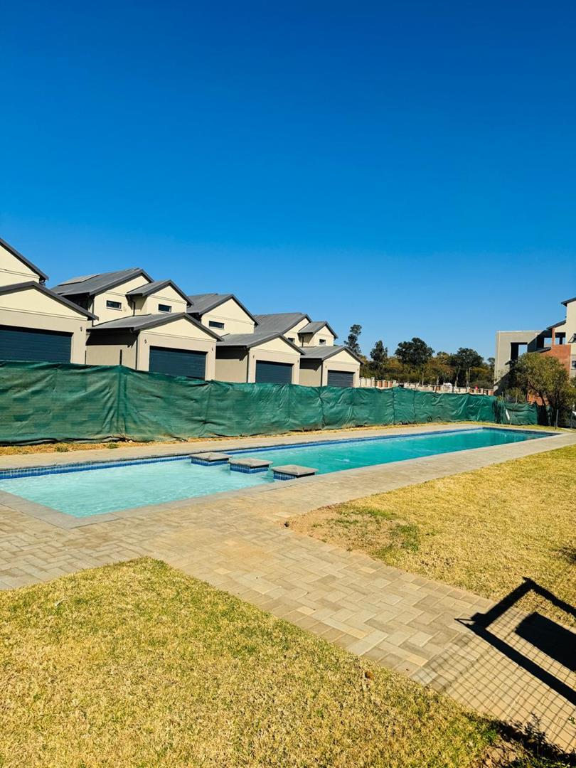 To Let 2 Bedroom Property for Rent in Kyalami Gauteng