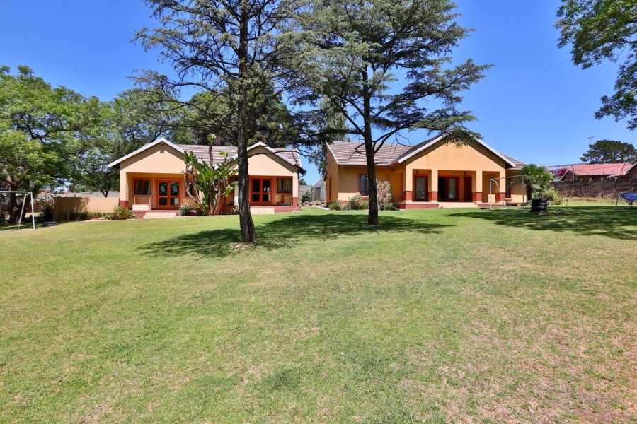 0 Bedroom Property for Sale in Buccleuch Gauteng