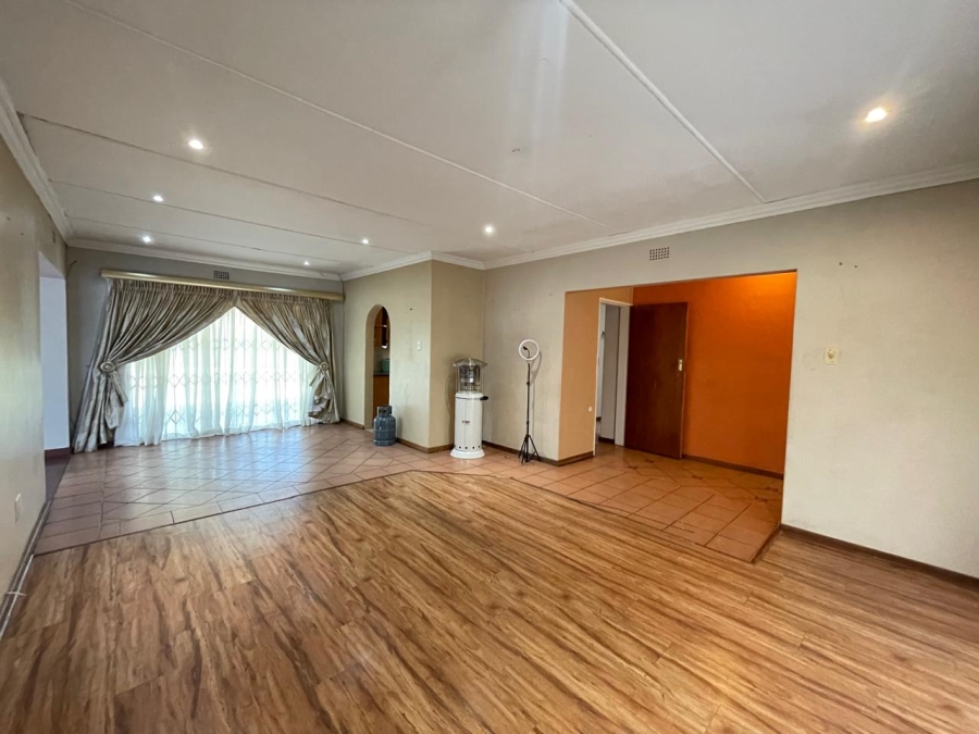 3 Bedroom Property for Sale in Allen Grove Gauteng