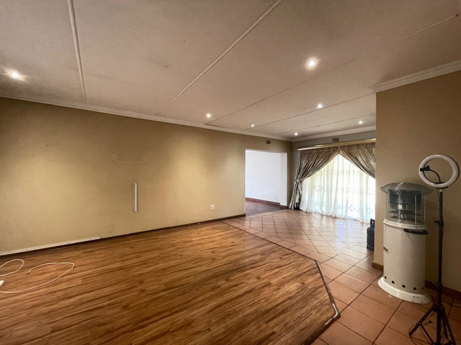 3 Bedroom Property for Sale in Allen Grove Gauteng