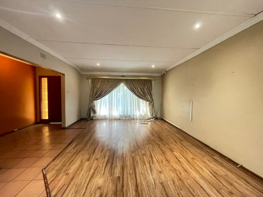 3 Bedroom Property for Sale in Allen Grove Gauteng