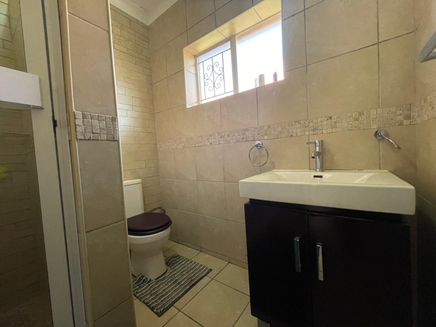 3 Bedroom Property for Sale in Allen Grove Gauteng