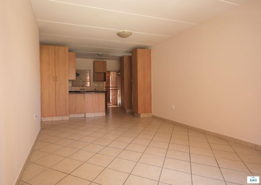 To Let 2 Bedroom Property for Rent in Hazeldean Gauteng