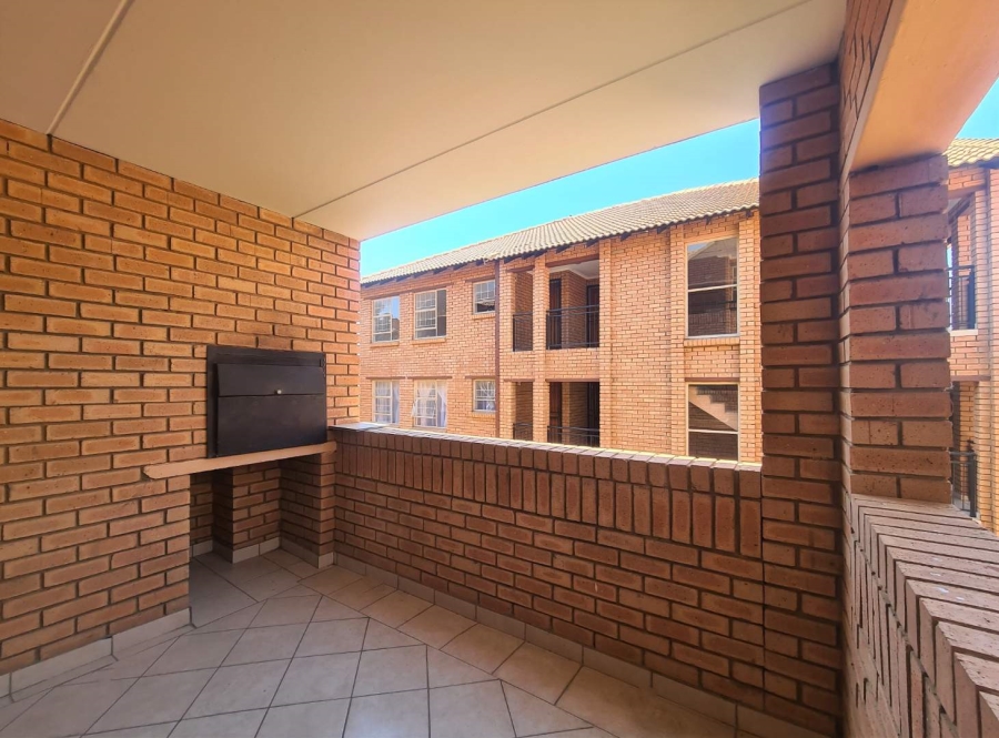 To Let 3 Bedroom Property for Rent in Hazeldean Gauteng