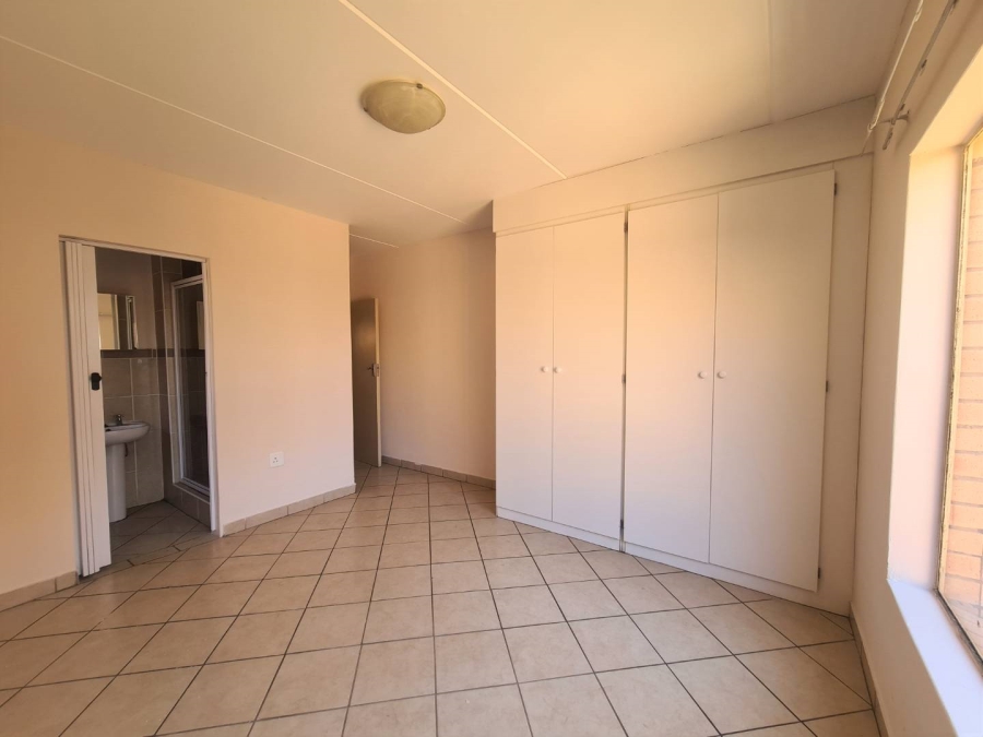 To Let 3 Bedroom Property for Rent in Hazeldean Gauteng