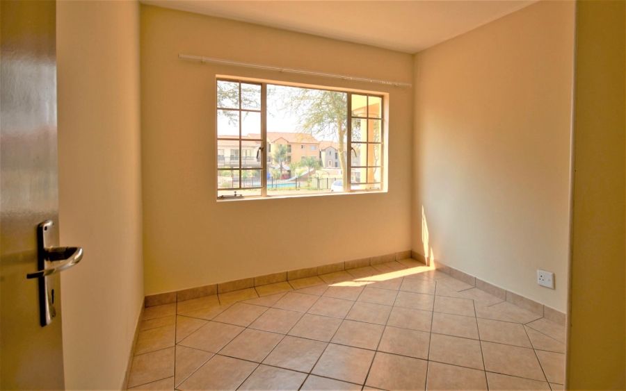 To Let 2 Bedroom Property for Rent in Hazeldean Gauteng