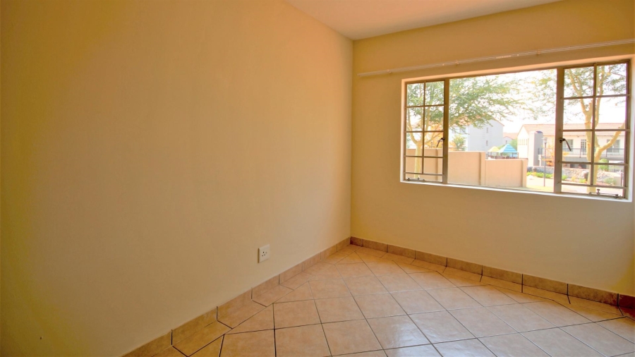 To Let 2 Bedroom Property for Rent in Hazeldean Gauteng