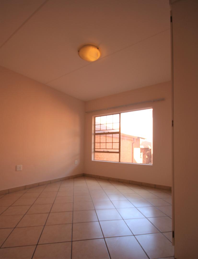 To Let 3 Bedroom Property for Rent in Hazeldean Gauteng