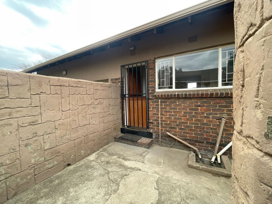 4 Bedroom Property for Sale in Norkem Park Gauteng