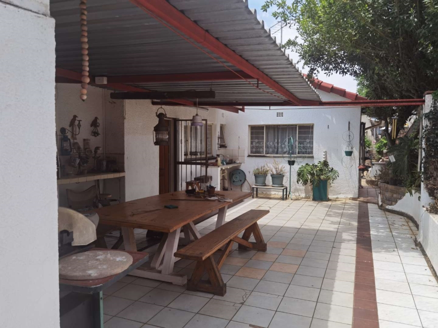 3 Bedroom Property for Sale in Glen Marais Gauteng