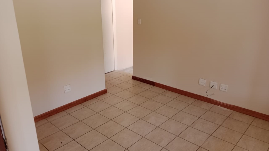 3 Bedroom Property for Sale in Glen Marais Gauteng