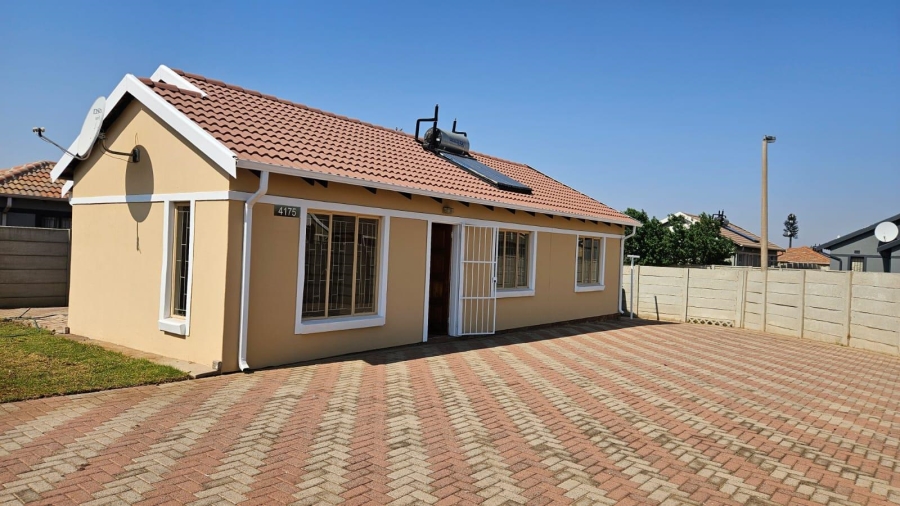 3 Bedroom Property for Sale in Albertsdal Gauteng