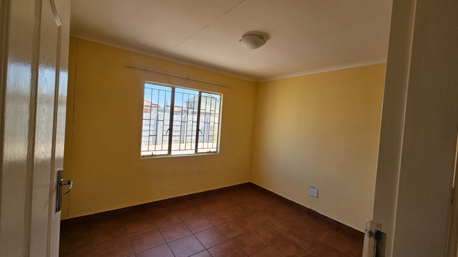 3 Bedroom Property for Sale in Albertsdal Gauteng