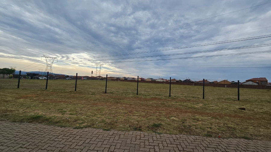 3 Bedroom Property for Sale in Albertsdal Gauteng