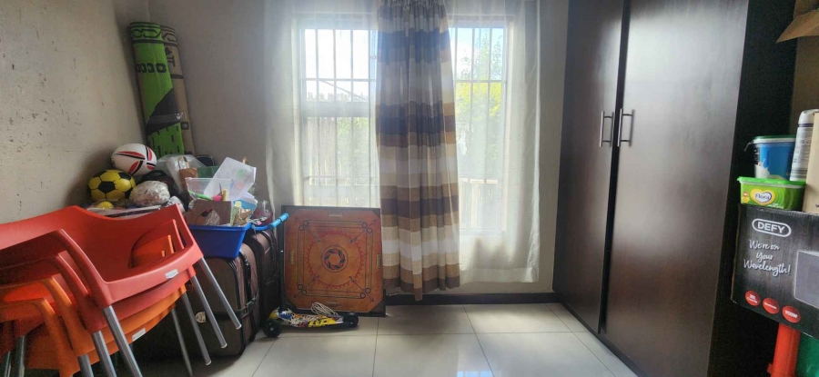 2 Bedroom Property for Sale in Brackendowns Gauteng