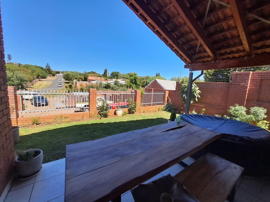 3 Bedroom Property for Sale in Glenvista Gauteng