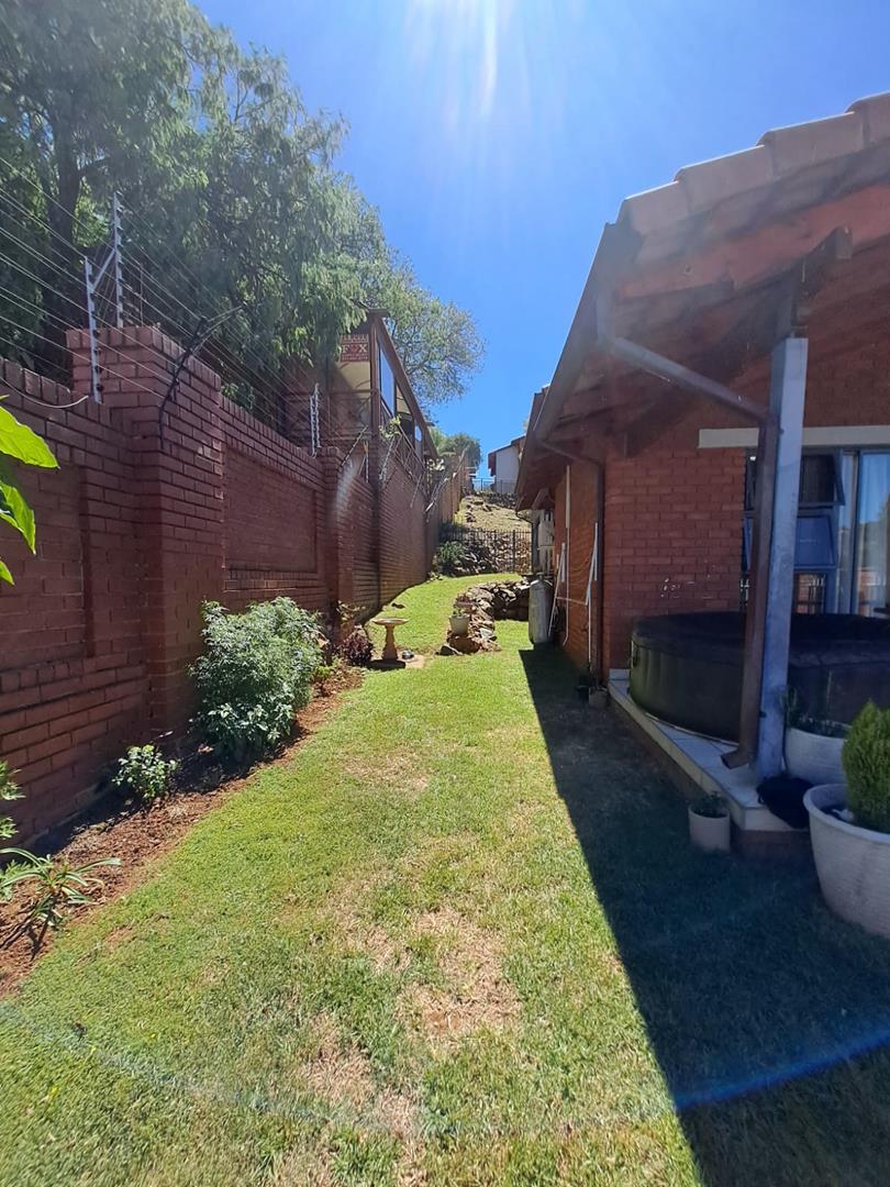 3 Bedroom Property for Sale in Glenvista Gauteng