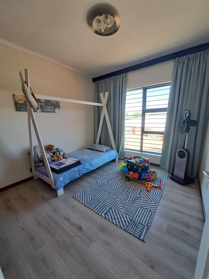 3 Bedroom Property for Sale in Glenvista Gauteng