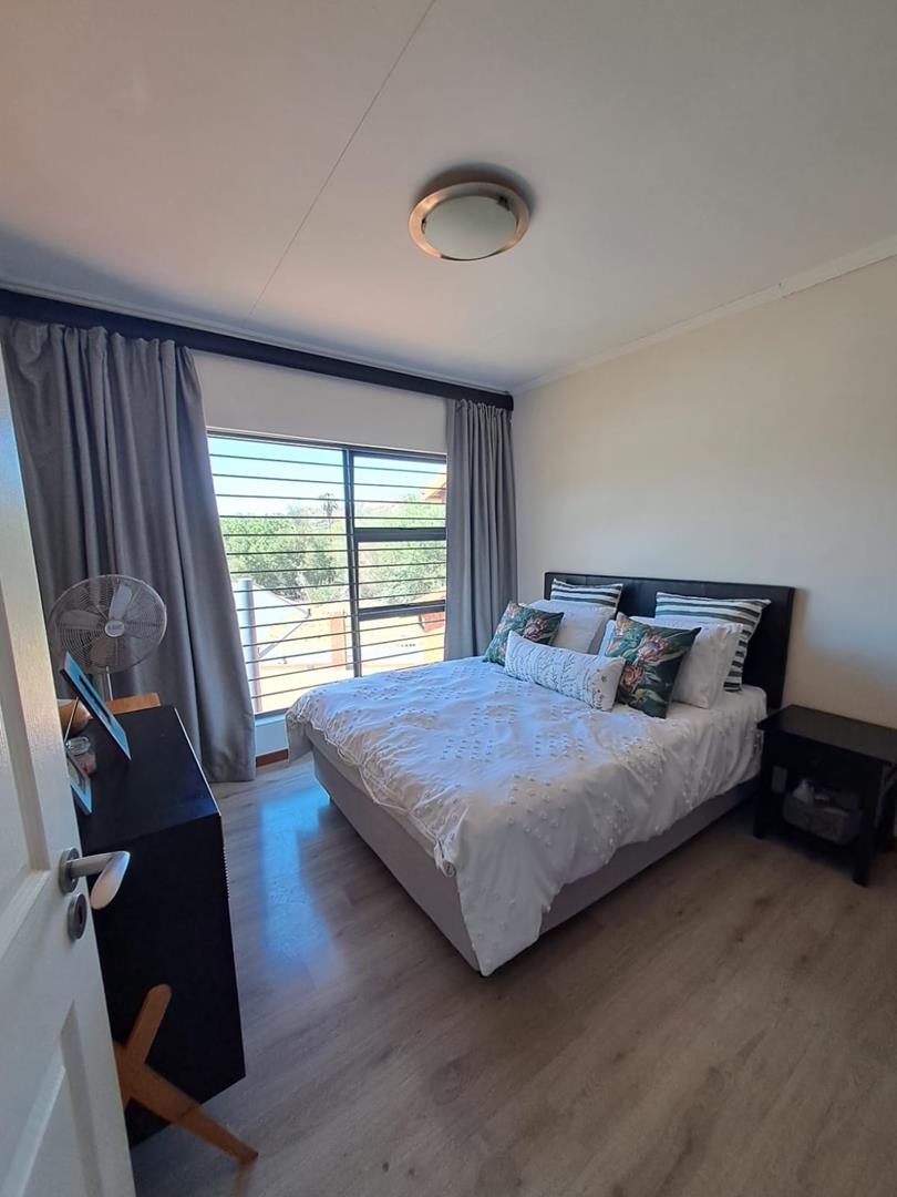 3 Bedroom Property for Sale in Glenvista Gauteng