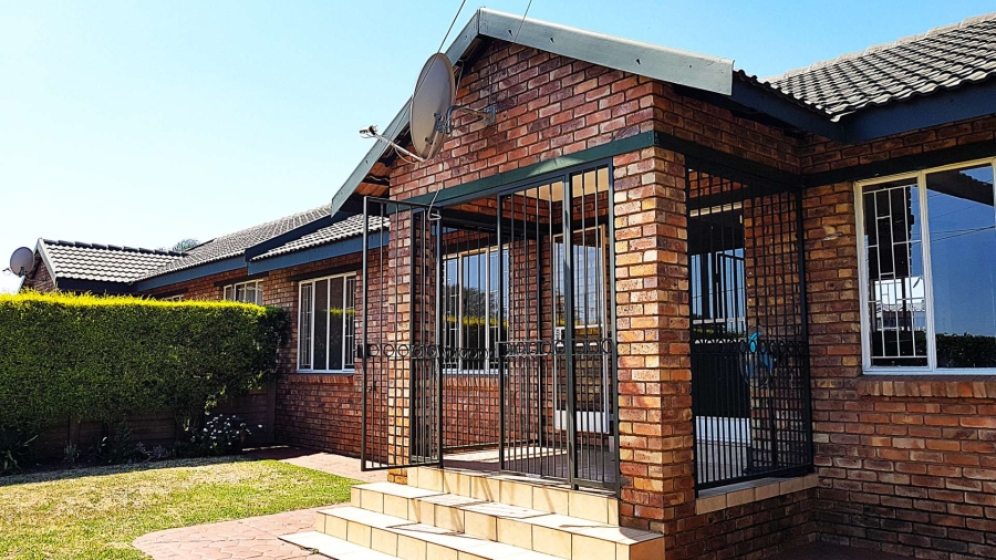 3 Bedroom Property for Sale in Ekklesia Gauteng