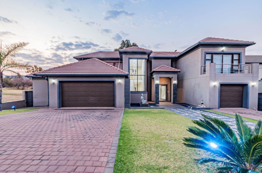 4 Bedroom Property for Sale in Blue Valley Golf Estate Gauteng