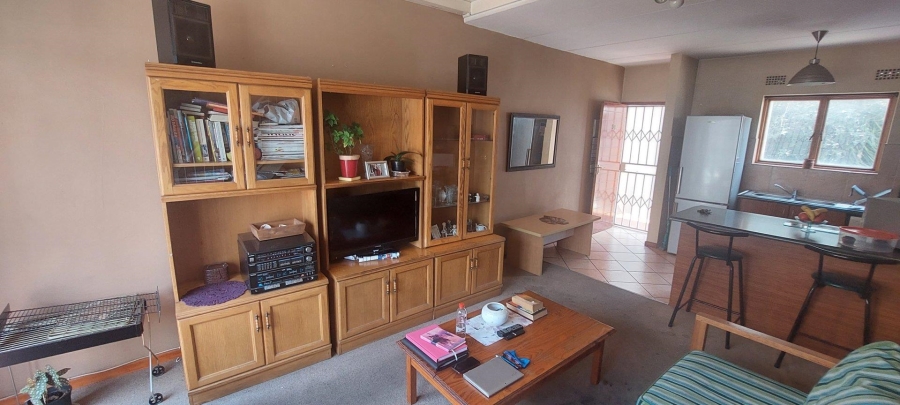 To Let 1 Bedroom Property for Rent in Sundowner Gauteng