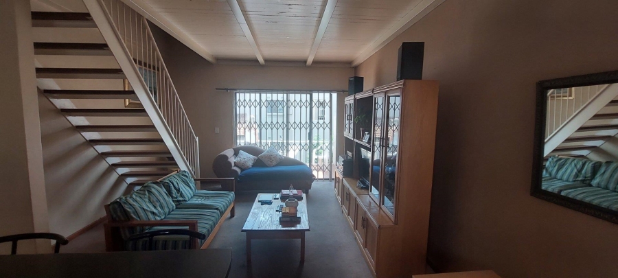 To Let 1 Bedroom Property for Rent in Sundowner Gauteng