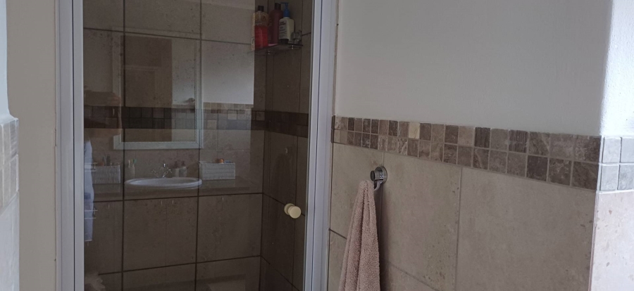 To Let 2 Bedroom Property for Rent in Cresta Gauteng