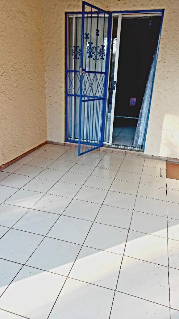 To Let 4 Bedroom Property for Rent in Norkem Park Gauteng