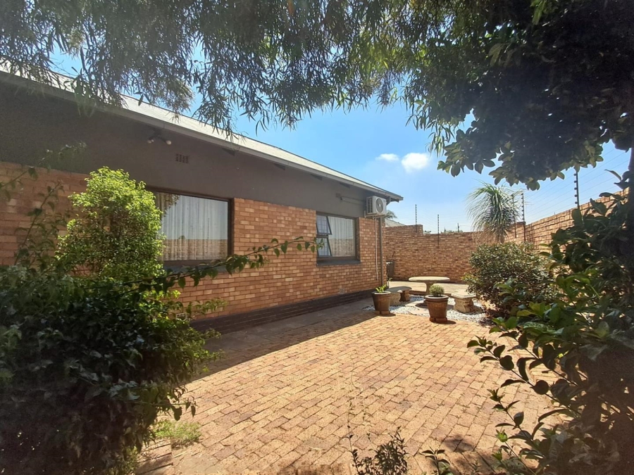 3 Bedroom Property for Sale in Alberton Gauteng