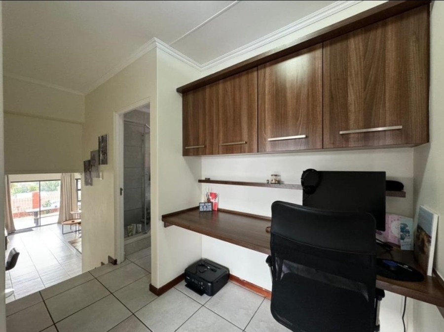 3 Bedroom Property for Sale in Glenvista Gauteng