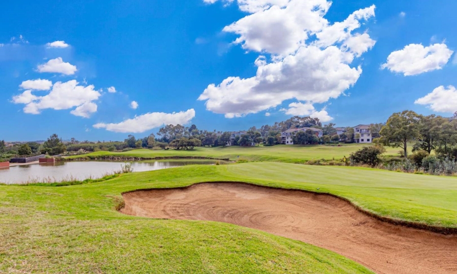 To Let 2 Bedroom Property for Rent in Jackal Creek Golf Estate Gauteng