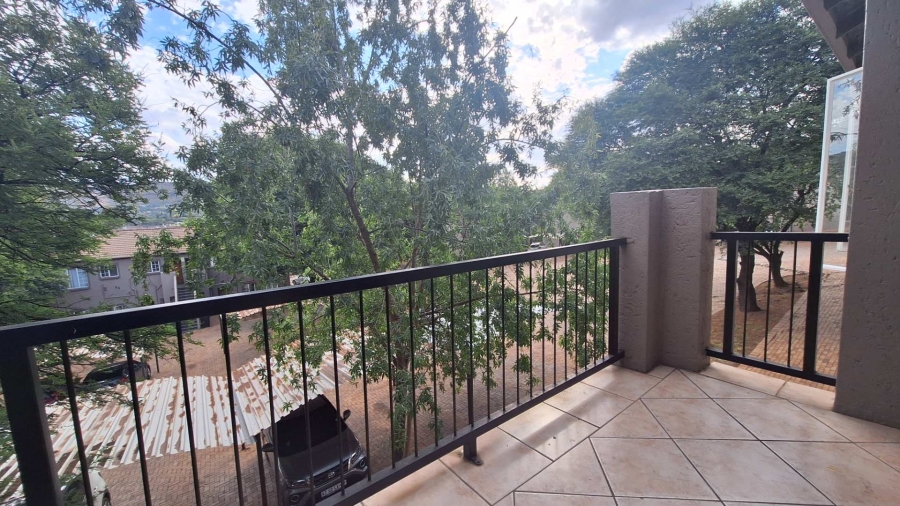 To Let 2 Bedroom Property for Rent in Wilgeheuwel Gauteng