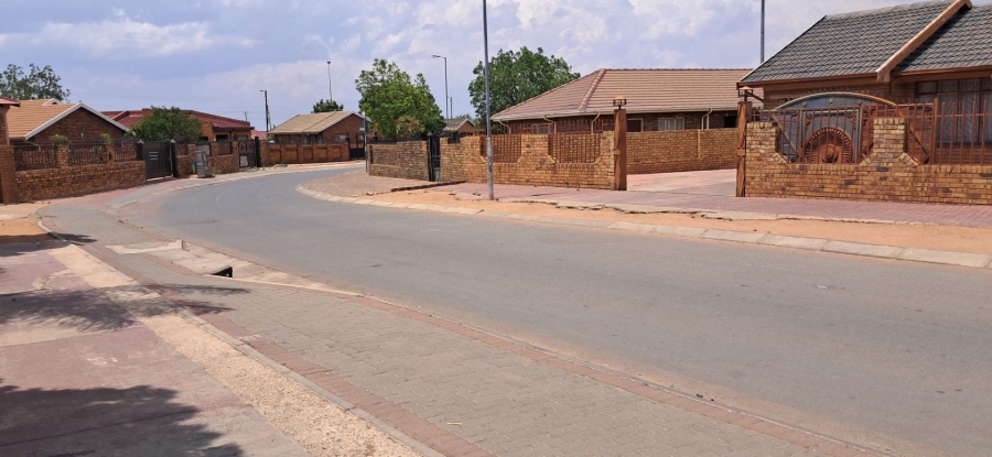 3 Bedroom Property for Sale in Soshanguve BB Gauteng