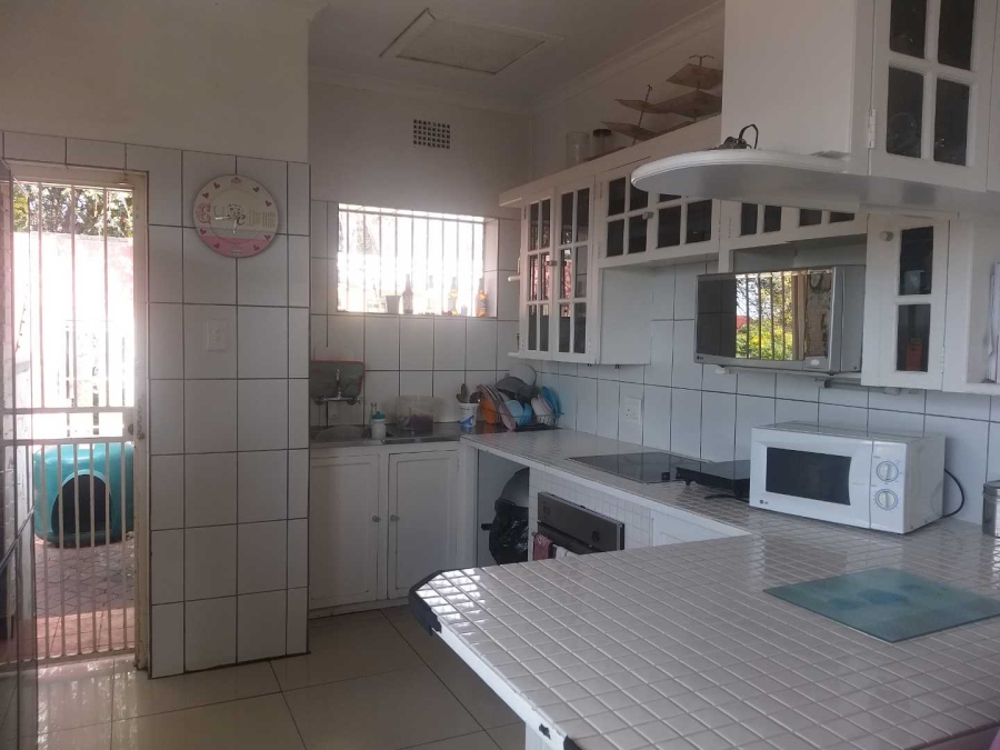 5 Bedroom Property for Sale in Kensington Gauteng