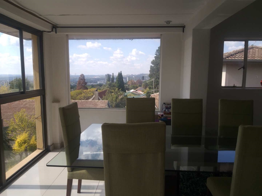 5 Bedroom Property for Sale in Kensington Gauteng