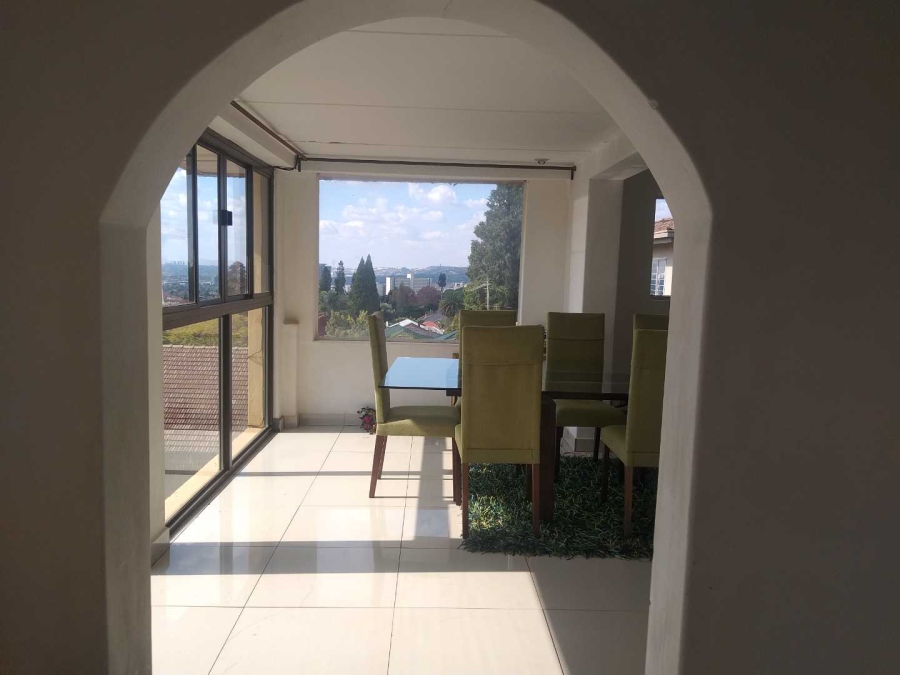 5 Bedroom Property for Sale in Kensington Gauteng