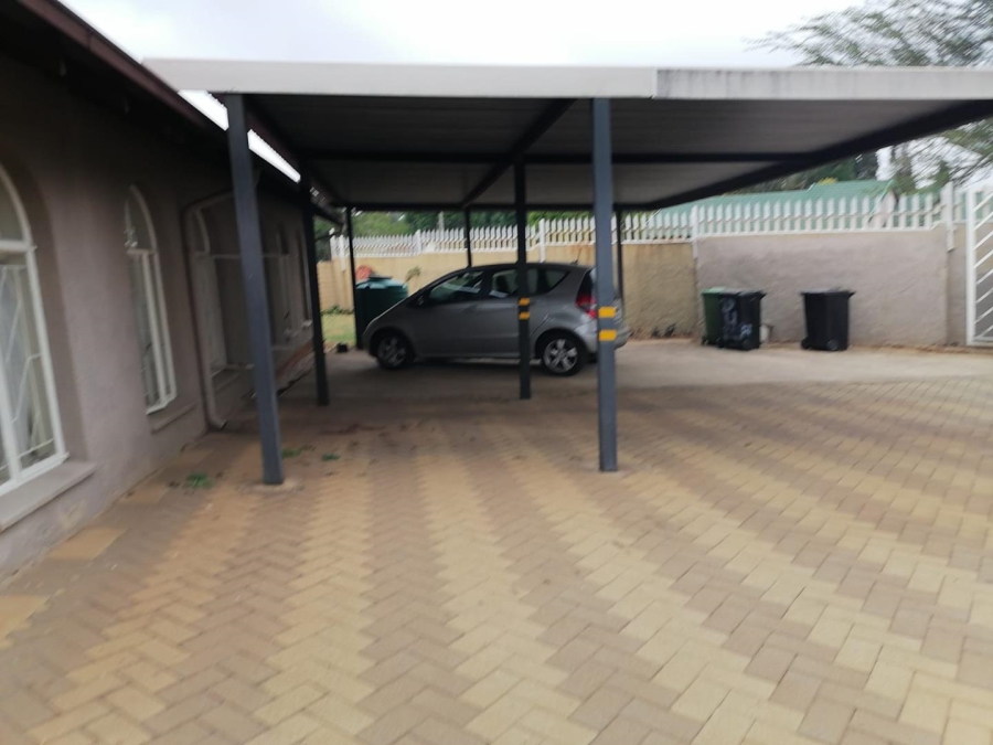 4 Bedroom Property for Sale in Terenure Ext 13 Gauteng