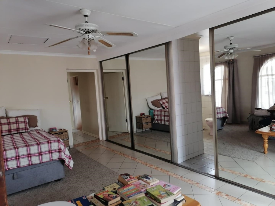 4 Bedroom Property for Sale in Terenure Ext 13 Gauteng