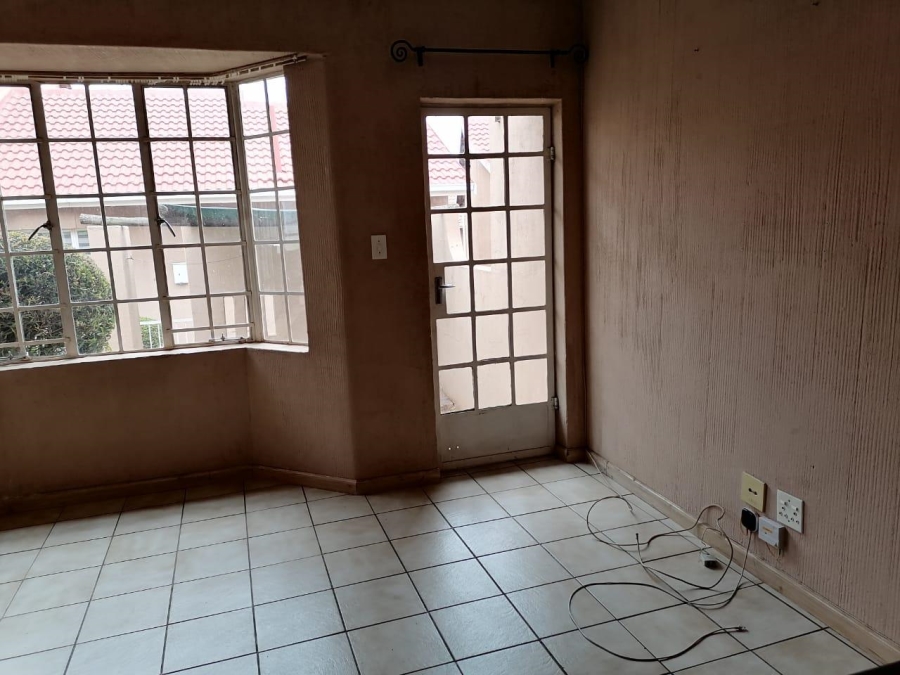 2 Bedroom Property for Sale in Norkem Park Gauteng