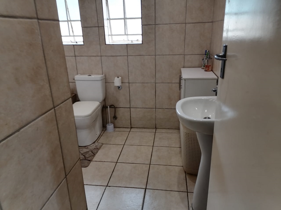 2 Bedroom Property for Sale in Norkem Park Gauteng