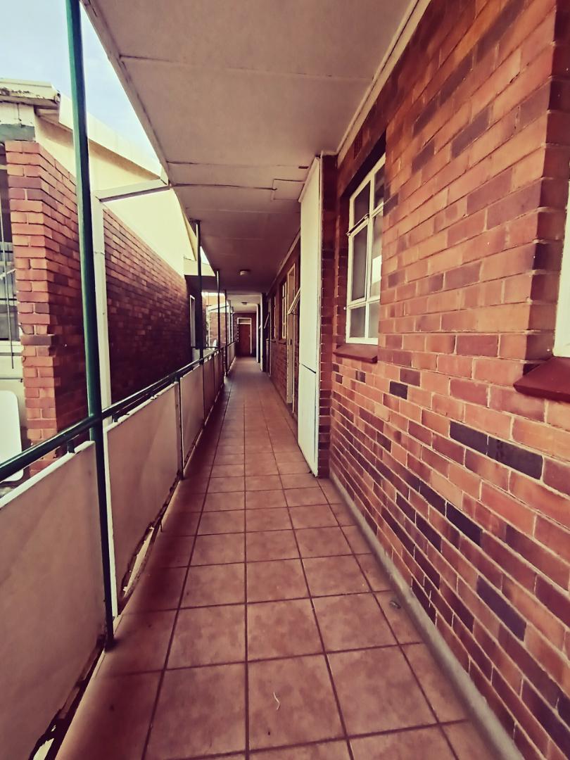 2 Bedroom Property for Sale in Kempton Park Central Gauteng