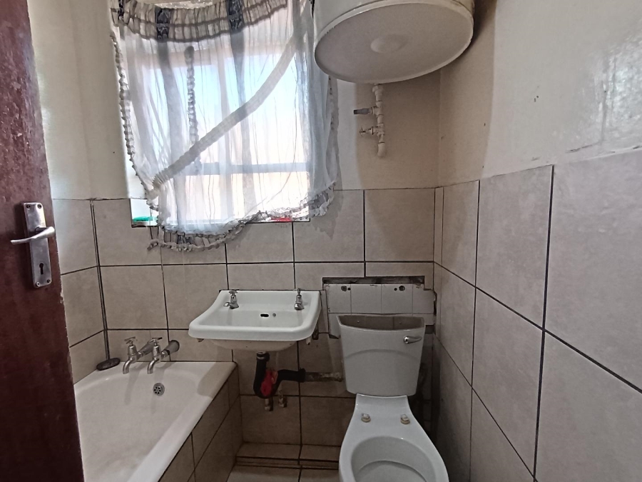 2 Bedroom Property for Sale in Kempton Park Central Gauteng