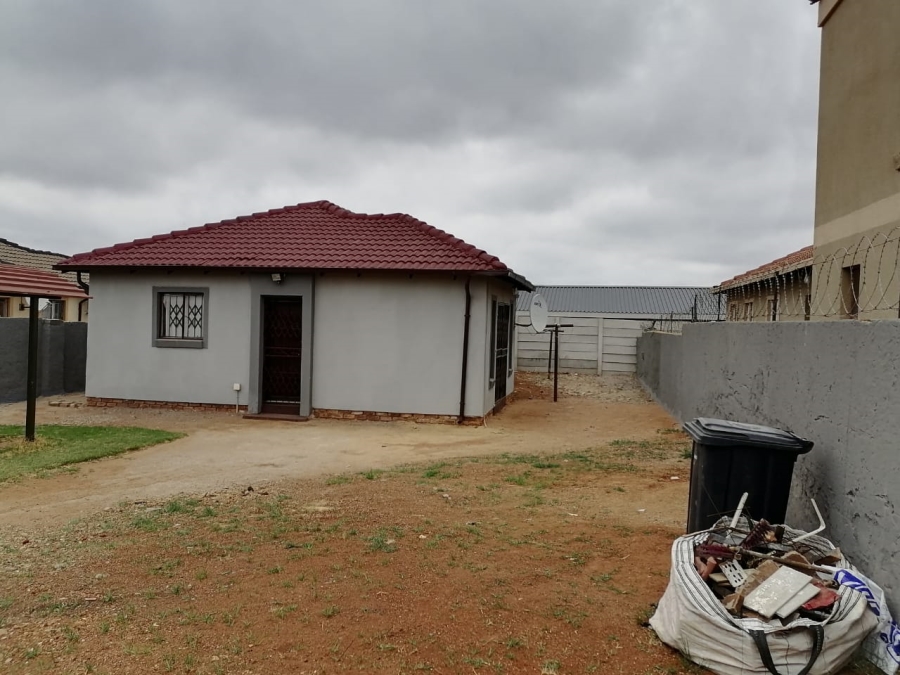 3 Bedroom Property for Sale in Birch Acres Gauteng