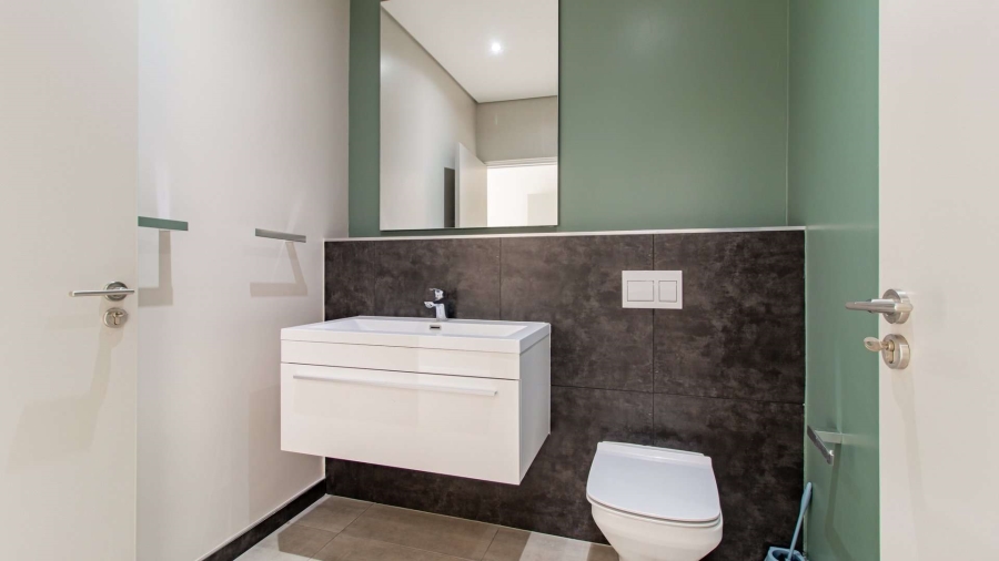 2 Bedroom Property for Sale in Bedfordview Gauteng