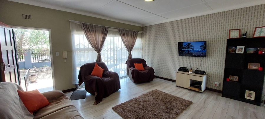 3 Bedroom Property for Sale in South Crest Gauteng