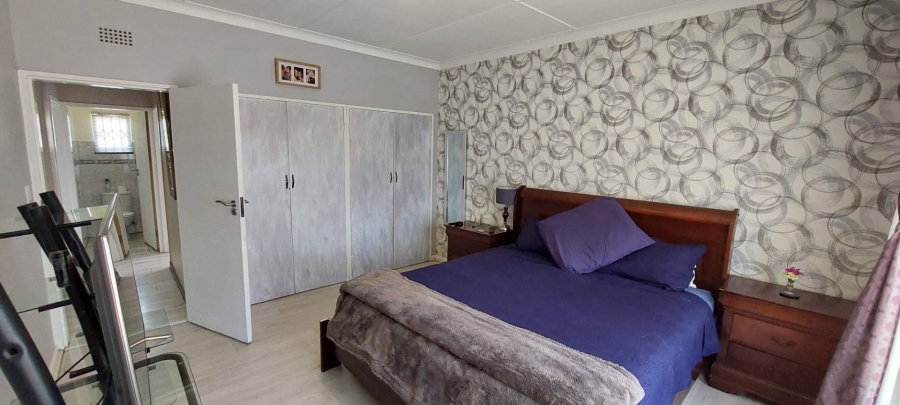 3 Bedroom Property for Sale in South Crest Gauteng