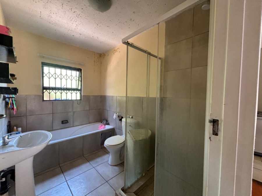 2 Bedroom Property for Sale in Florida Gauteng