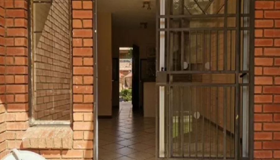 1 Bedroom Property for Sale in Karenpark Gauteng